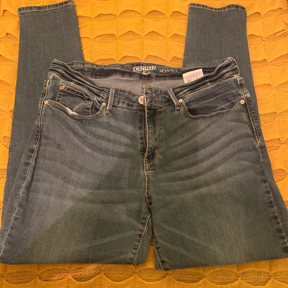 Levi’s skinny jeans